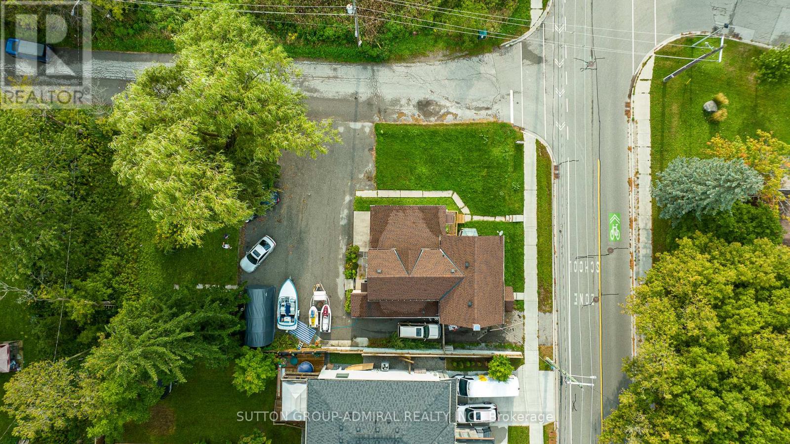 Photo 15 of 644 Srigley Street, Newmarket ON