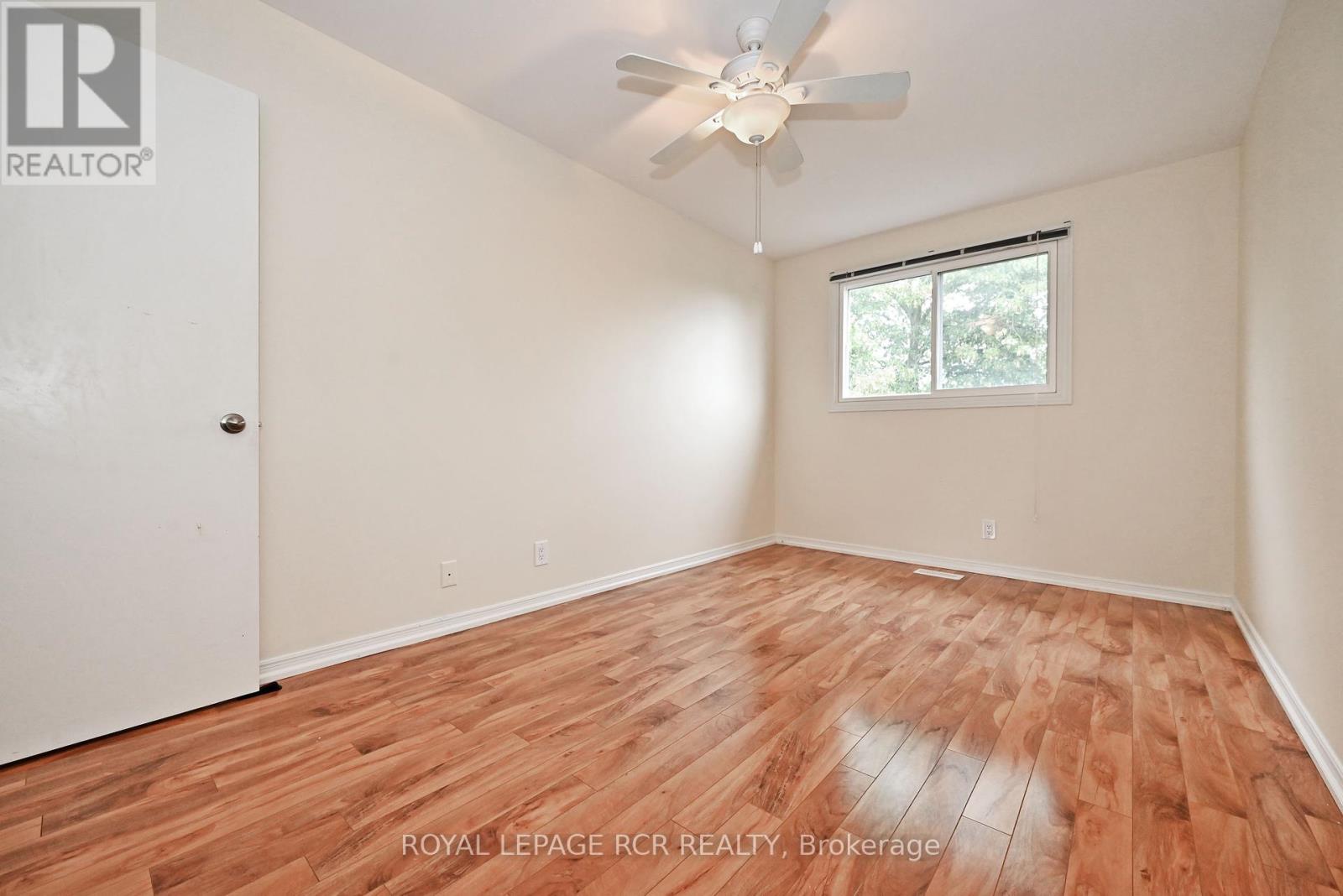Photo 1 of 442 Britannia Avenue, Bradford West Gwillimbury ON