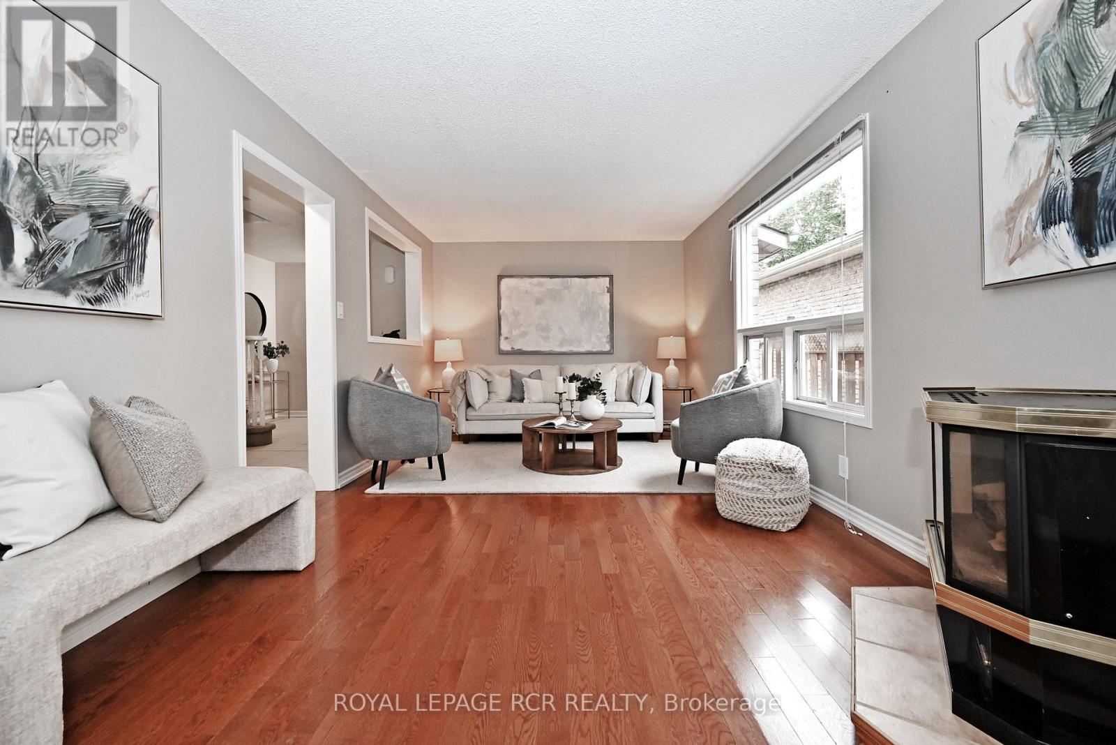 Photo 19 of 442 Britannia Avenue, Bradford West Gwillimbury ON