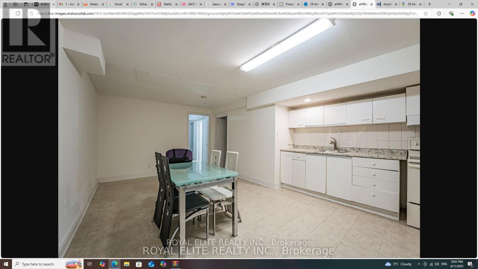 Photo 7 of 29 Ashmore Crescent, Markham ON