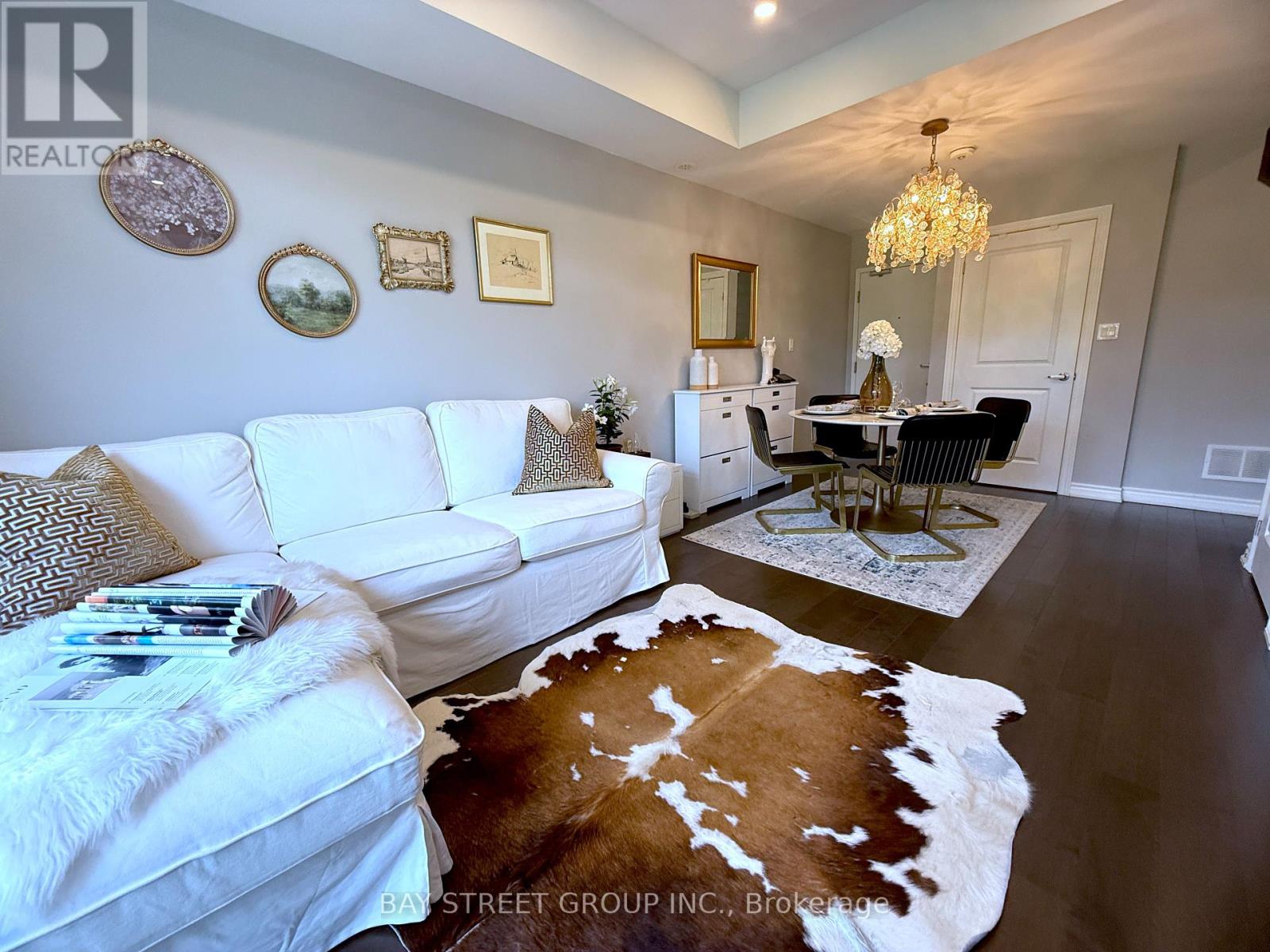Photo 6 of 3 196 Pine Grove Road, Vaughan ON
