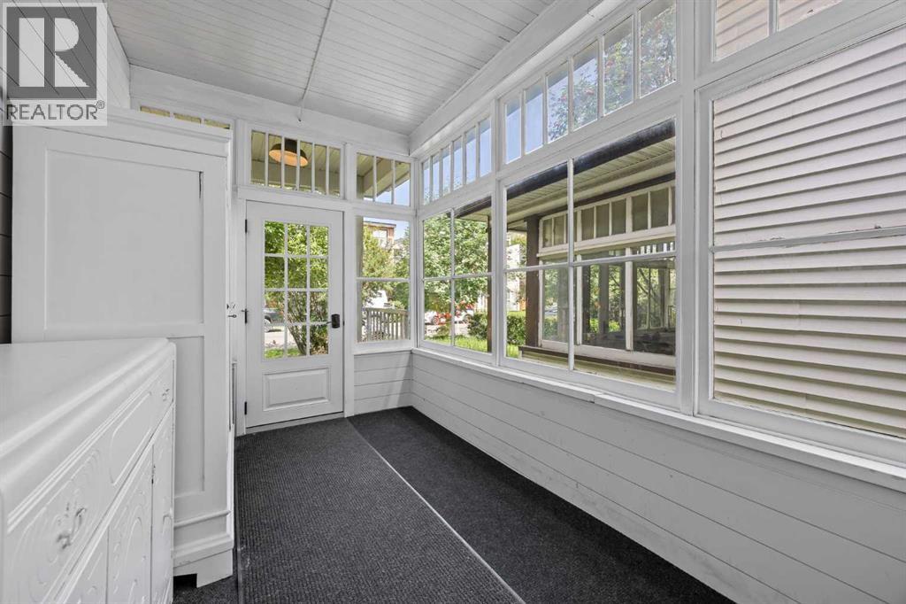 Single Family House for Sale in   Avenue SW Cliff Bungalow Calgary 