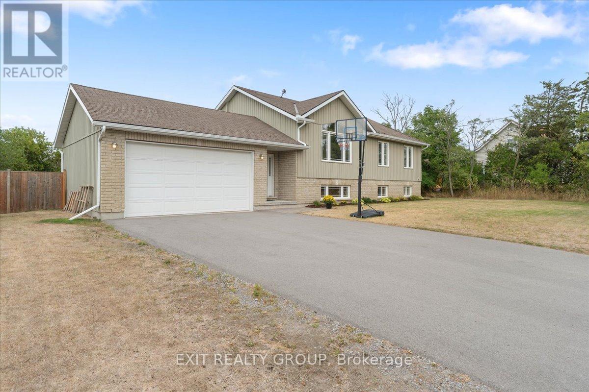 Photo 6 of 506 County Road 19, Prince Edward County ON