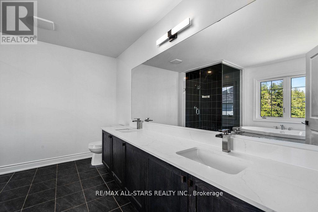 Photo 22 of 92 Hennessey Crescent, Kawartha Lakes ON