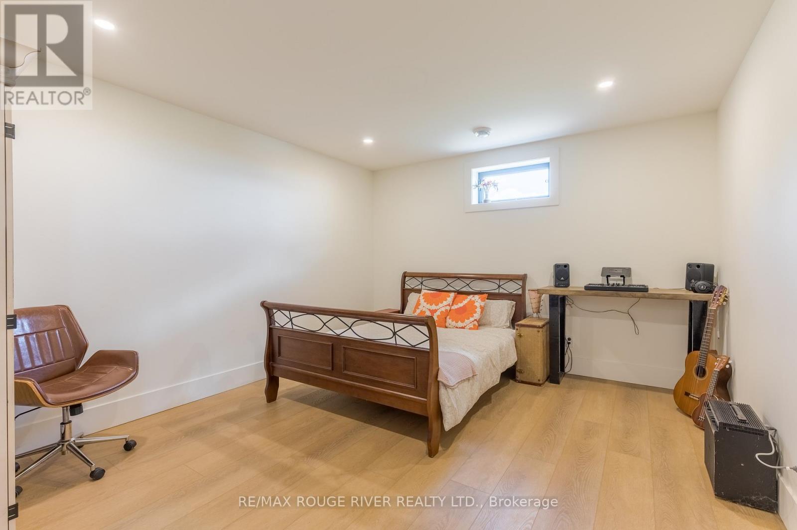 Photo 48 of 22 Lockhart Court, Trent Hills ON