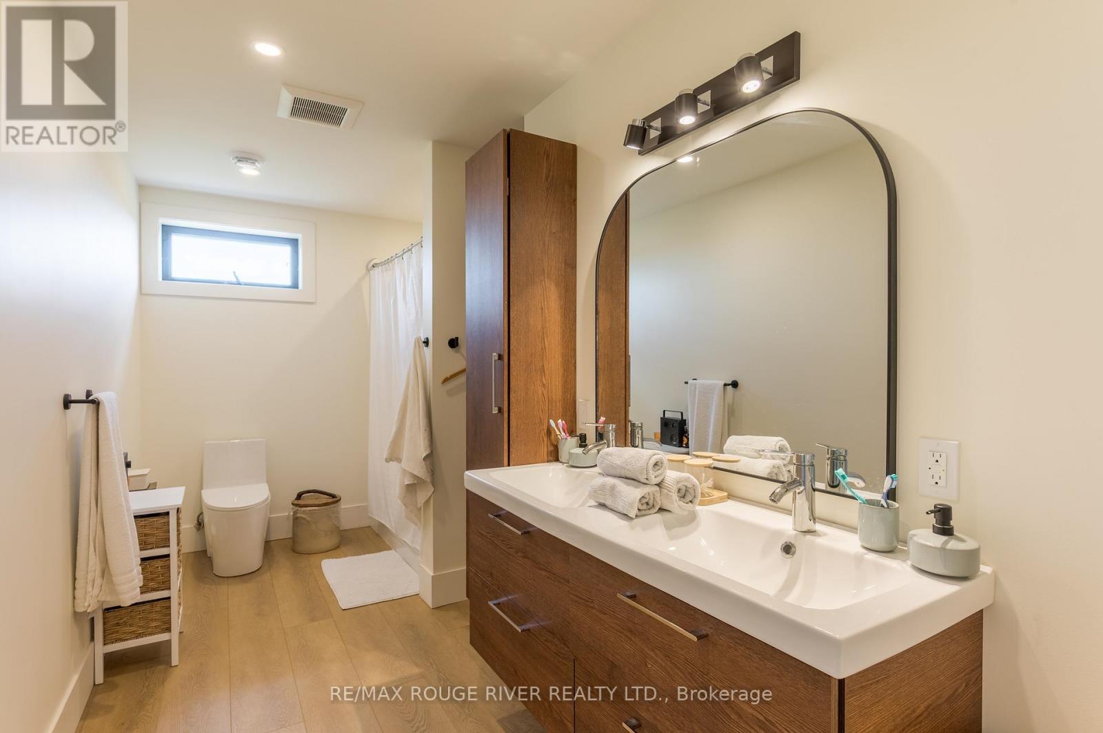 Photo 36 of 22 Lockhart Court, Trent Hills ON