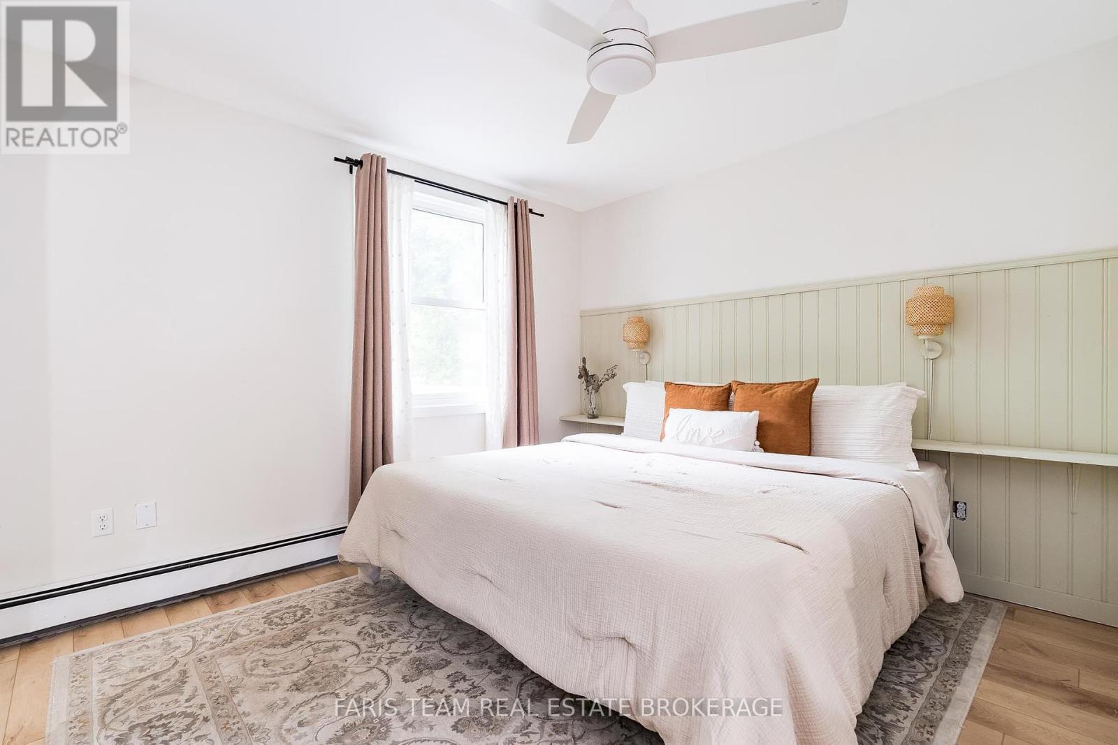 Photo 10 of 2668 Westshore Crescent, Severn ON