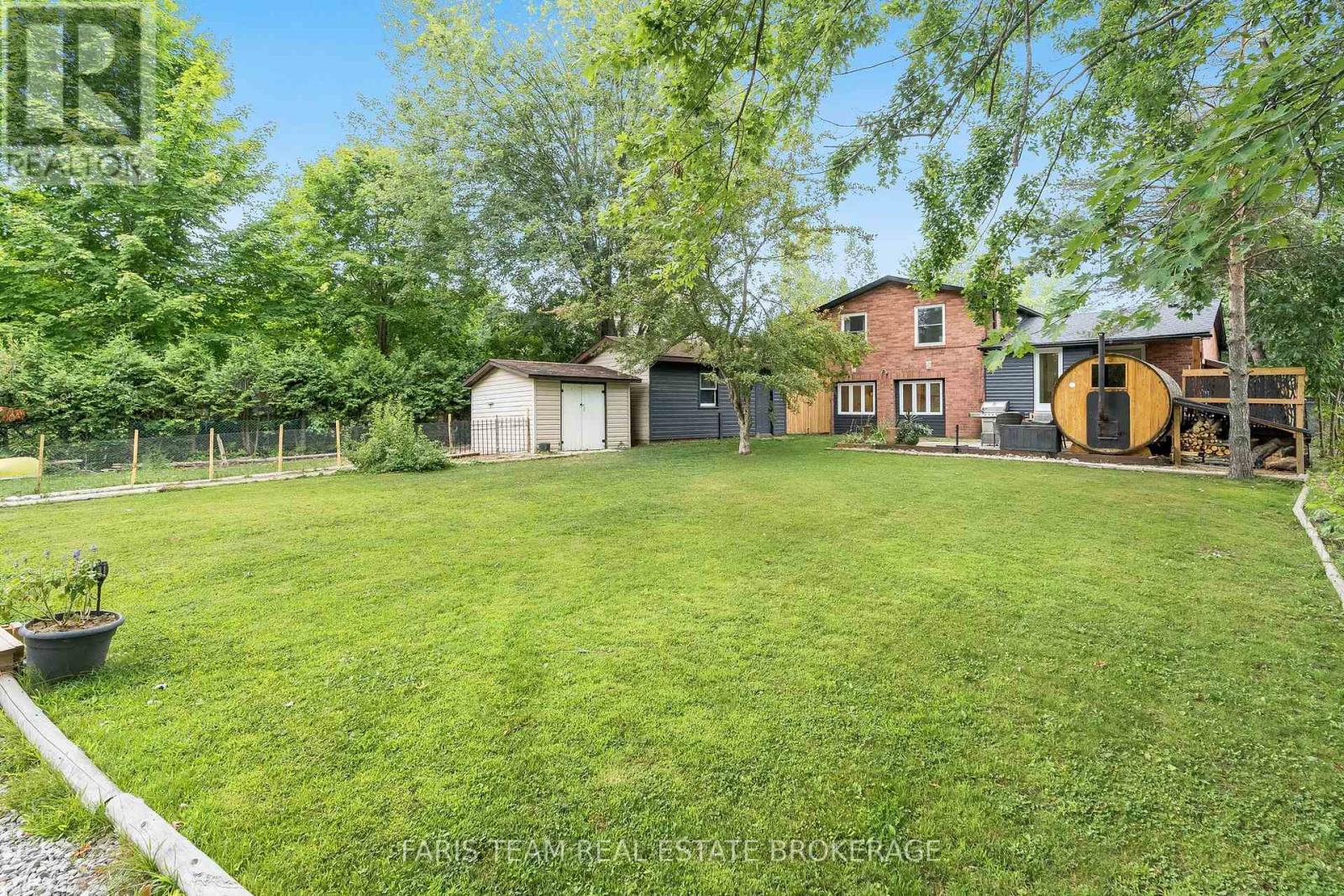 Photo 32 of 2668 Westshore Crescent, Severn ON