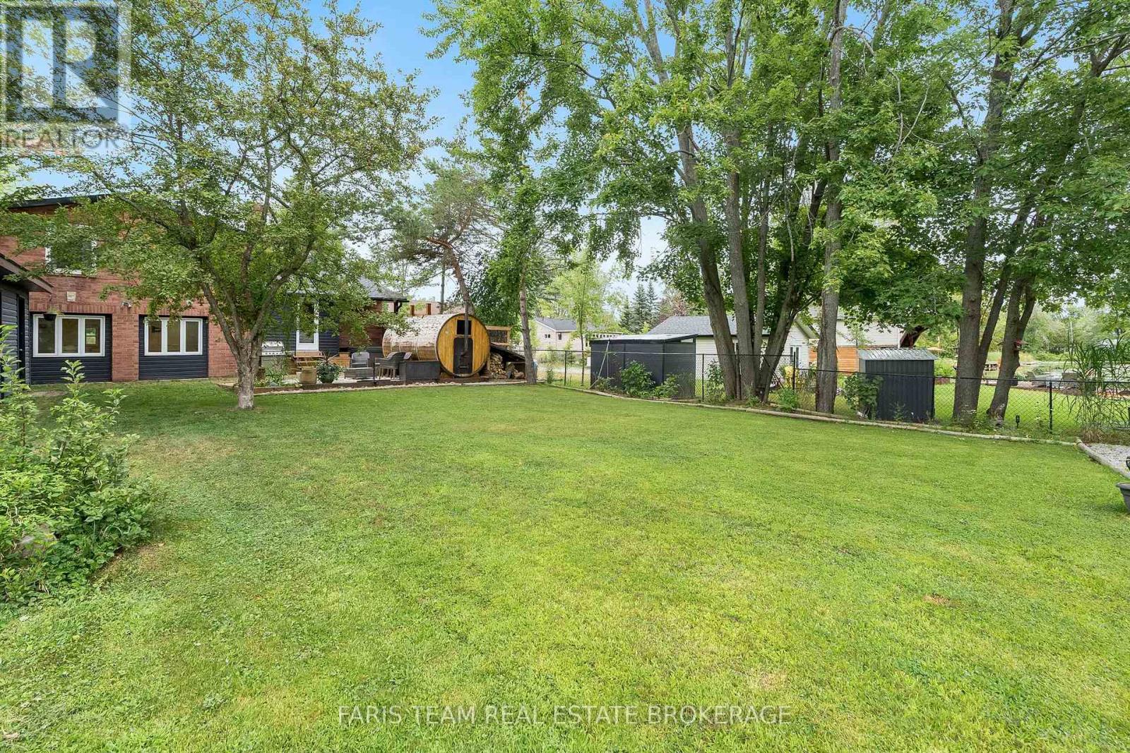 Photo 33 of 2668 Westshore Crescent, Severn ON