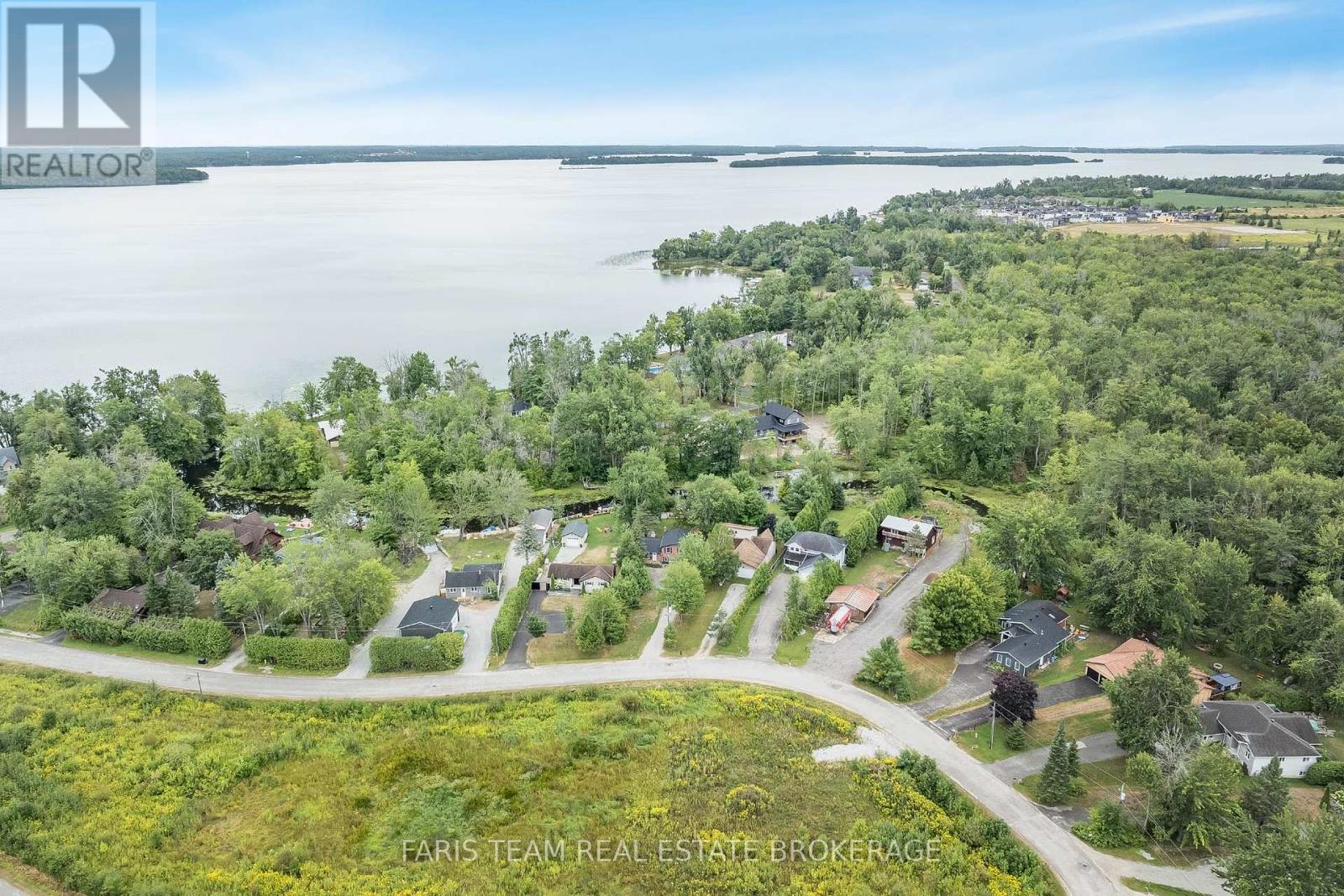 Photo 37 of 2668 Westshore Crescent, Severn ON