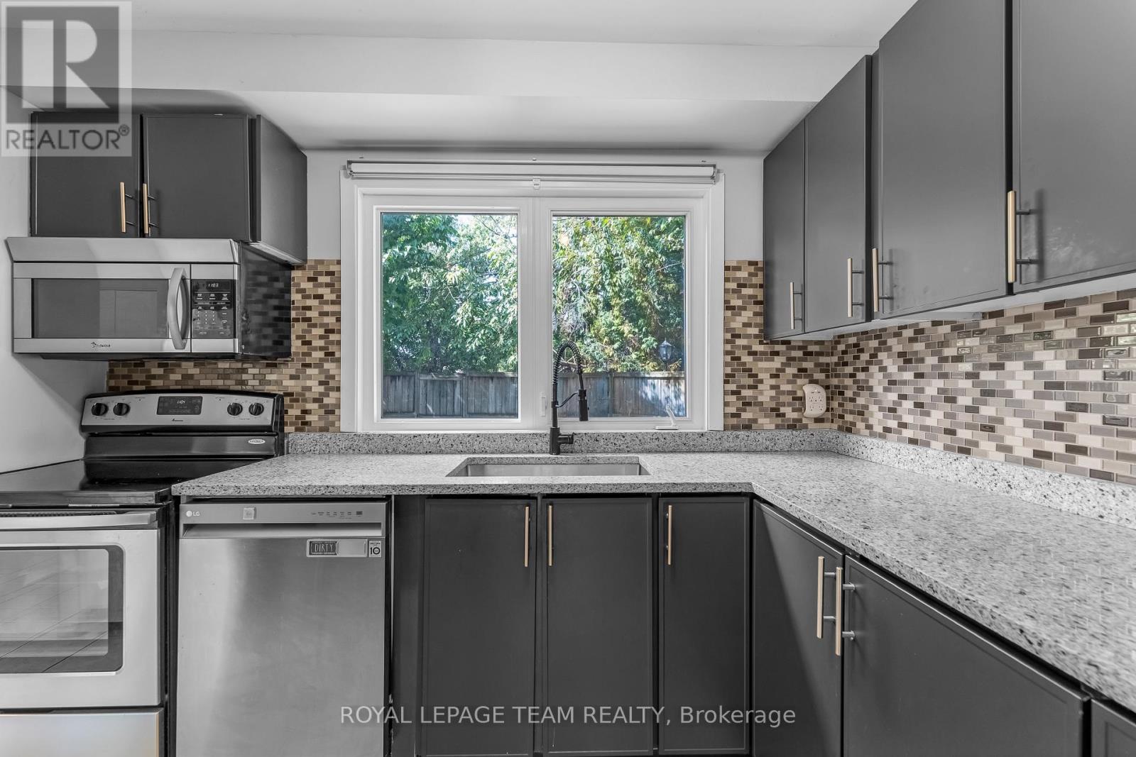 Photo 24 of 15 3691 Albion Road, Ottawa ON