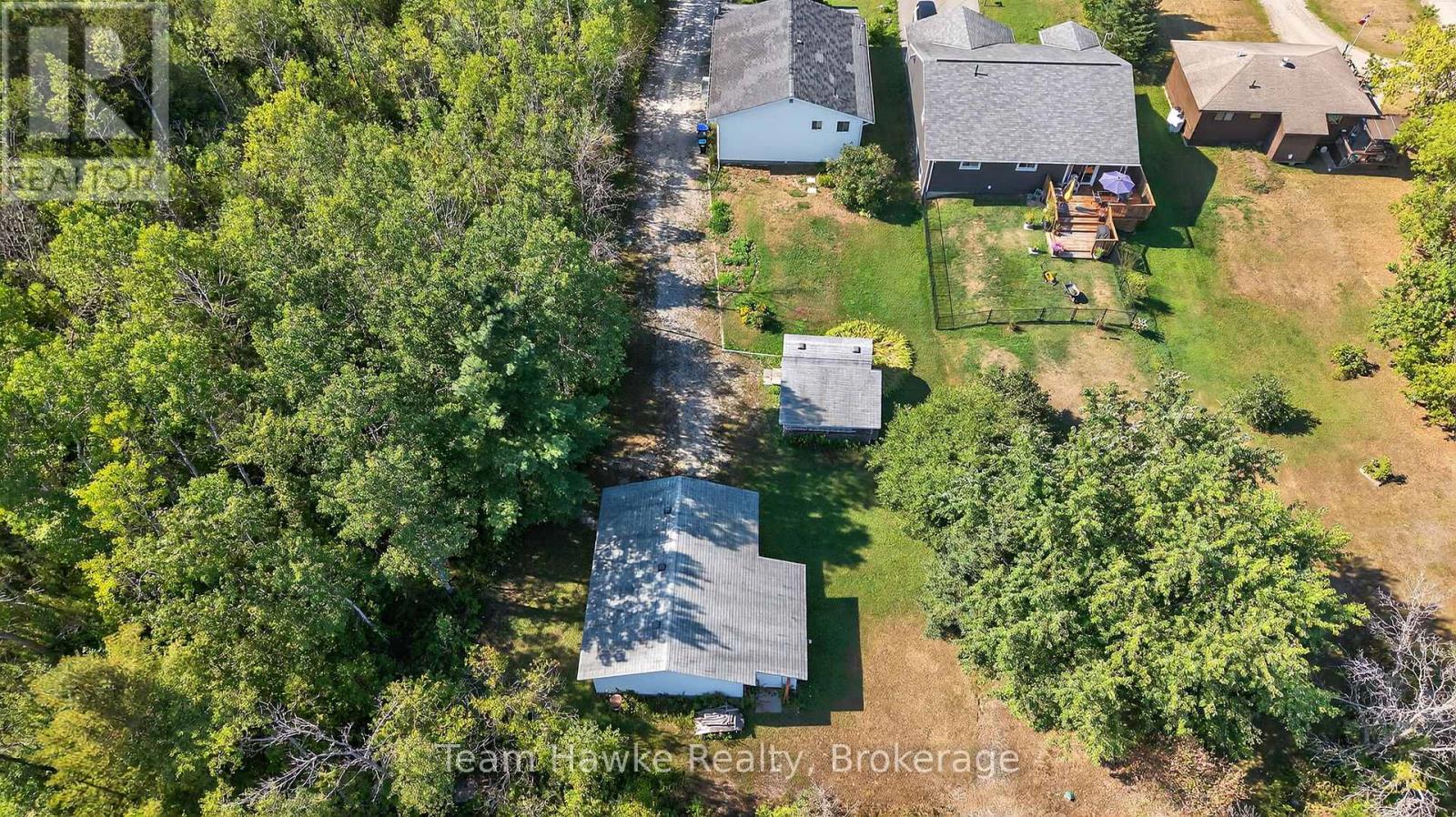 Photo 36 of 203 Woodlands Avenue, Tay ON