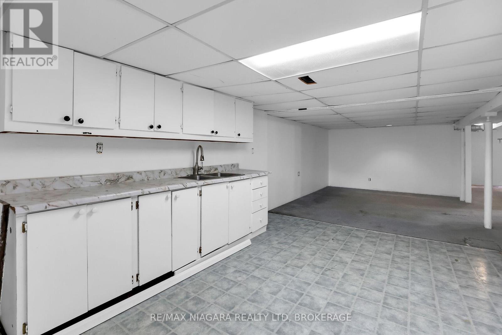 Photo 33 of 232 Merritt Street, St Catharines ON