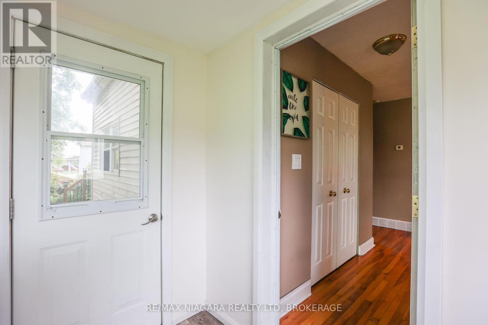 Photo 24 of 232 Merritt Street, St Catharines ON
