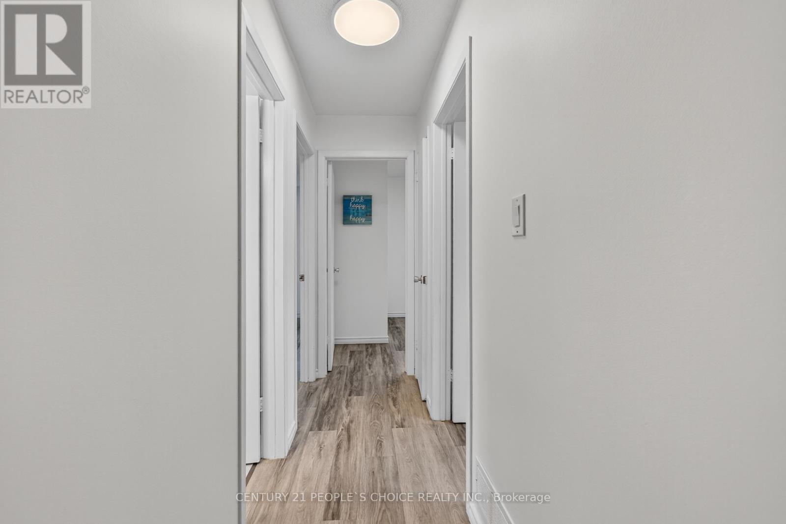 Photo 22 of 3404 Monica Drive, Mississauga ON
