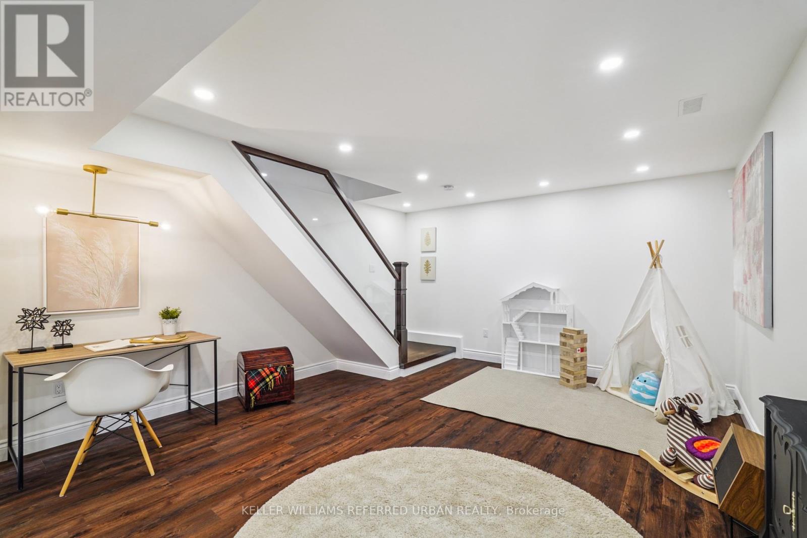 Photo 22 of 356 Tonelli Lane, Milton ON