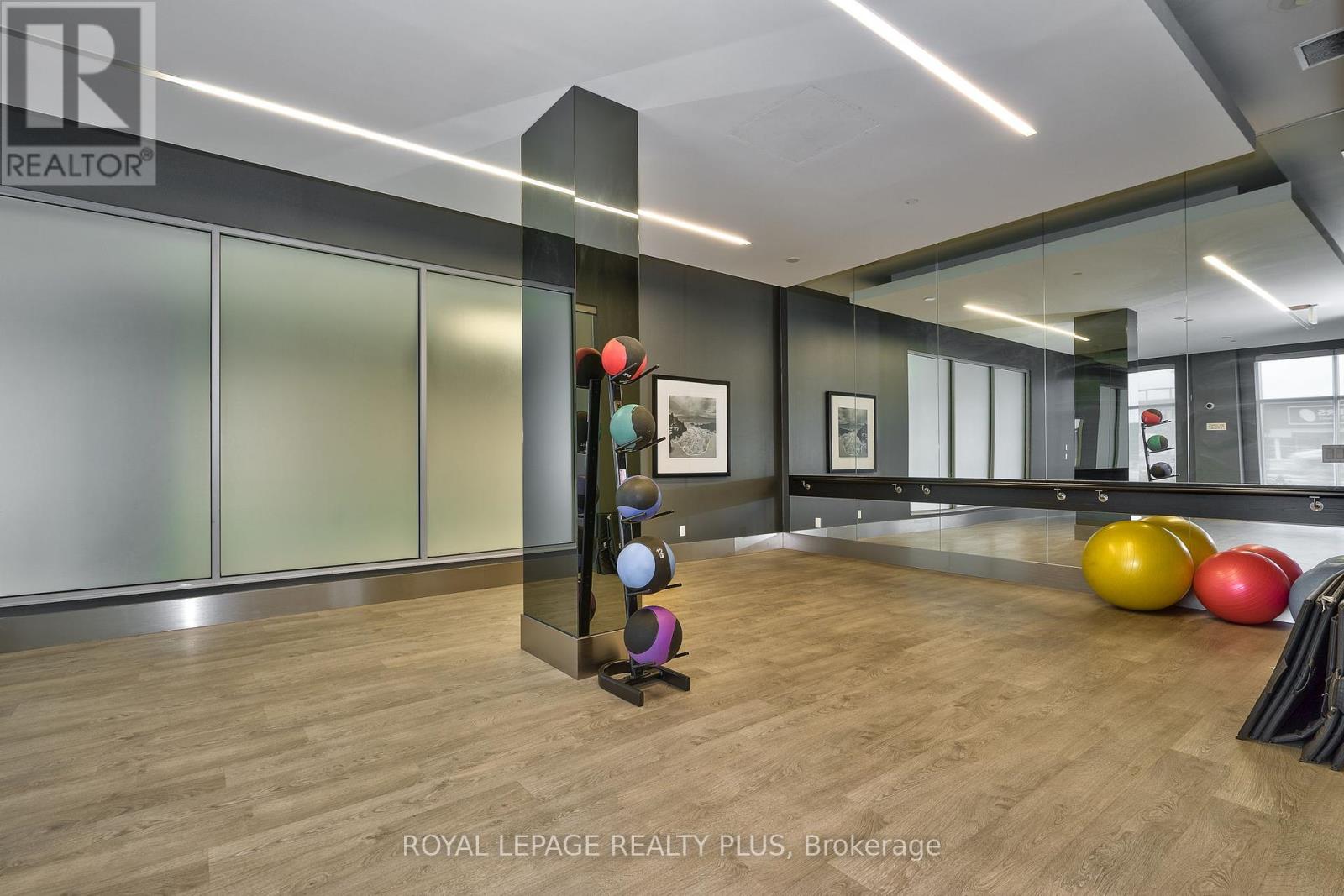 Photo 45 of 406 65 Speers Road, Oakville ON