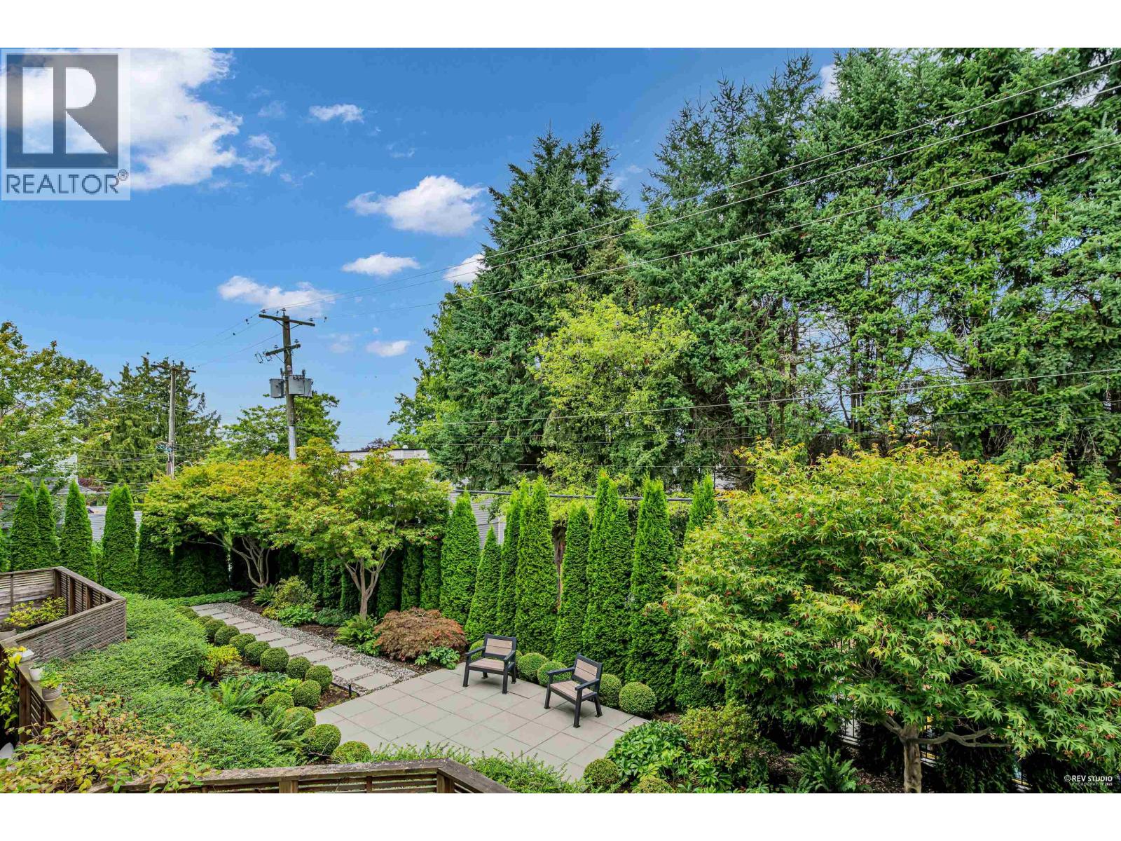 Photo 18 of 203 1867 W 3rd Avenue, Vancouver BC
