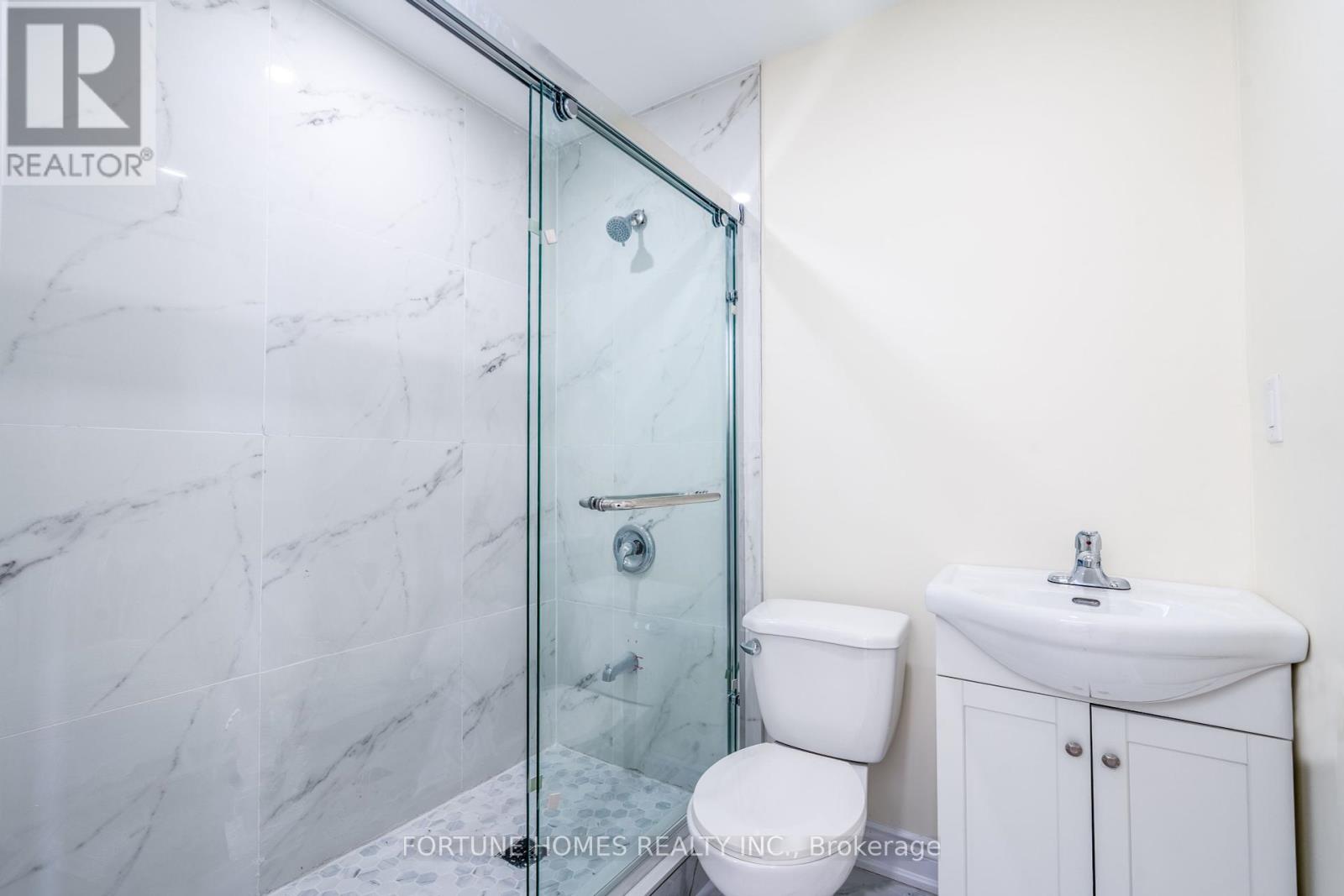 Single Family House for Sale in  NASMITH STREET Brampton (Westgate) 