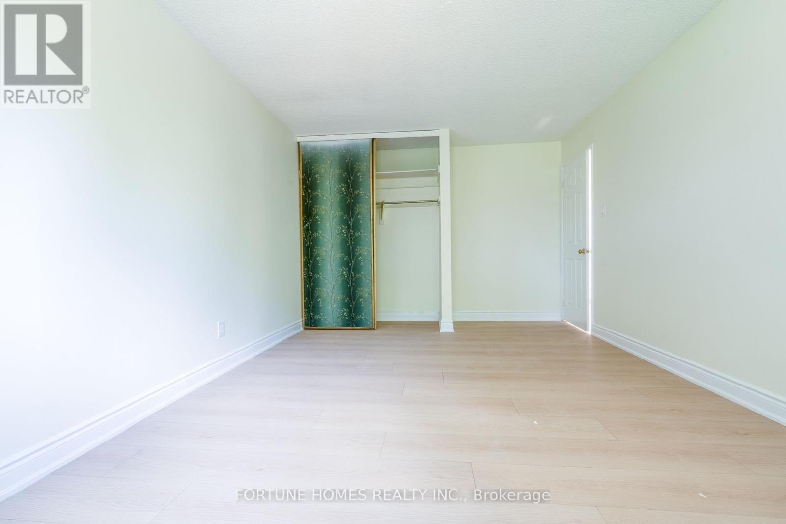 Single Family House for Sale in  NASMITH STREET Brampton (Westgate) 