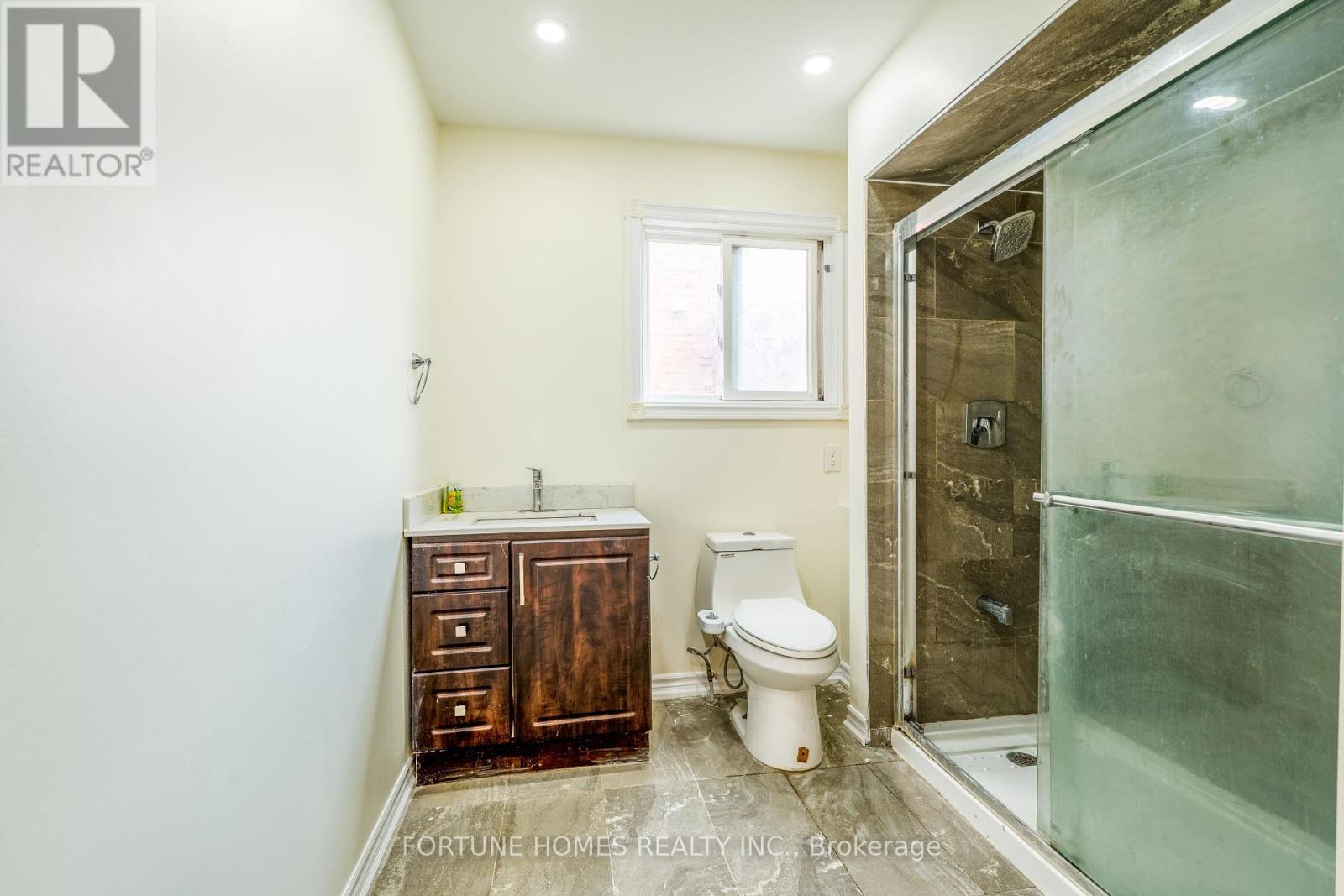 Single Family House for Sale in  NASMITH STREET Brampton (Westgate) 