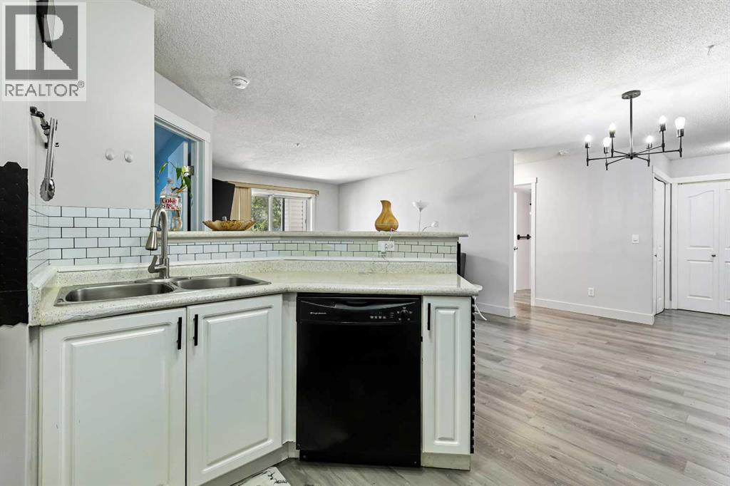 Single Family House for Sale in   Somervale Court SW Somerset Calgary 