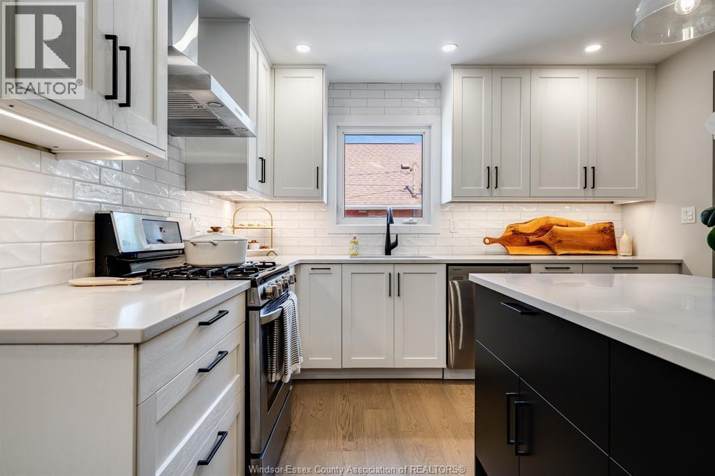 Photo 18 of 533 Morand Street, Windsor ON