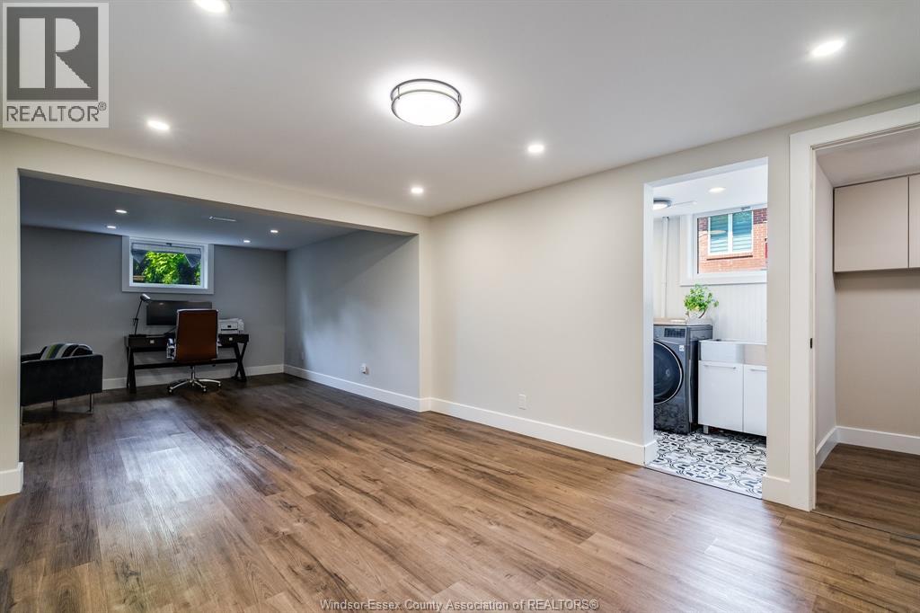 Photo 41 of 533 Morand Street, Windsor ON