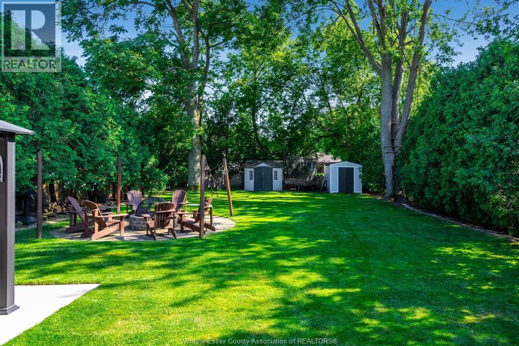 Photo 8 of 533 Morand Street, Windsor ON