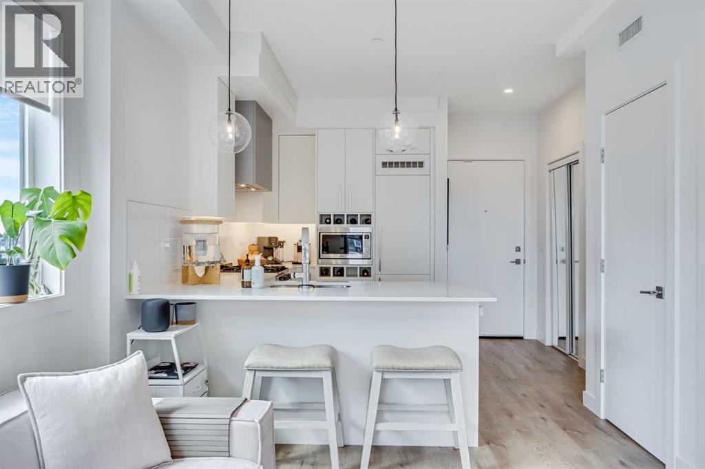 Photo 1 of 402 8230 Broadcast Avenue, Calgary AB