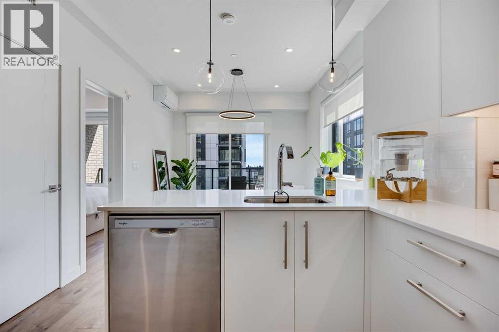 Photo 6 of 402 8230 Broadcast Avenue, Calgary AB