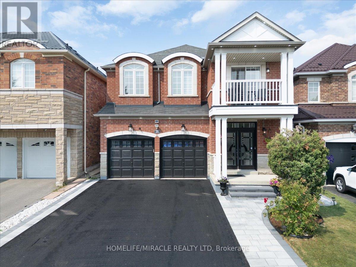 Photo 2 of 29 Charcoal Way, Brampton ON