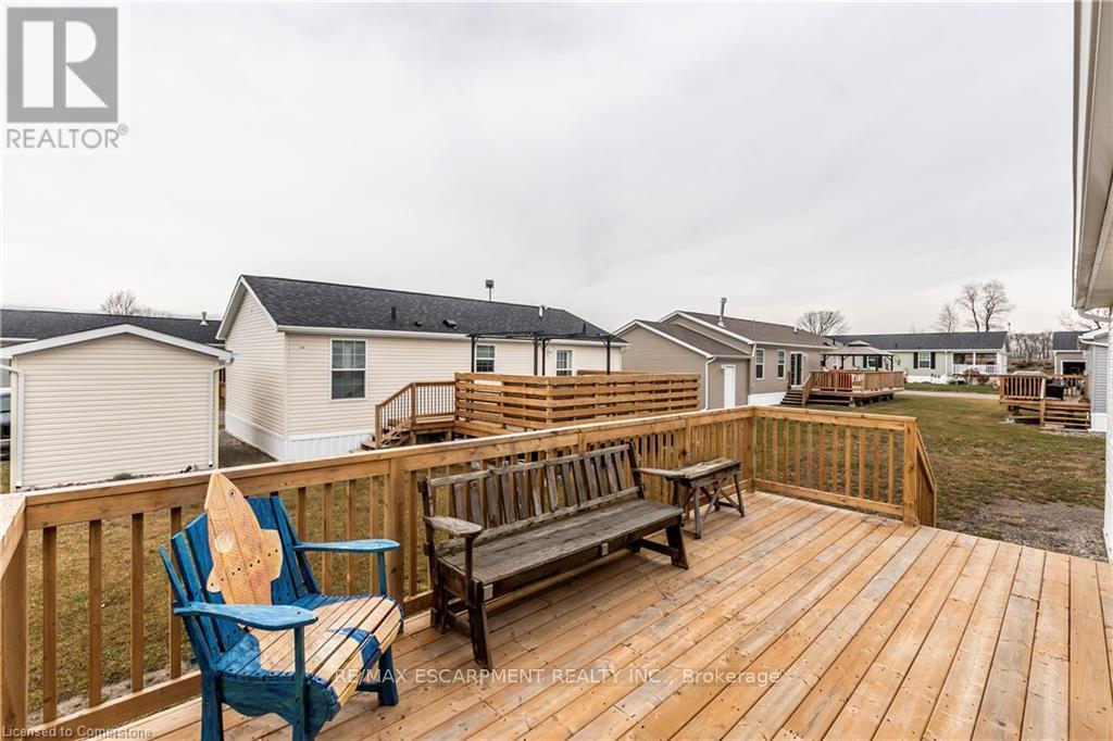 Photo 19 of 17 Bent Willow Court, Haldimand ON
