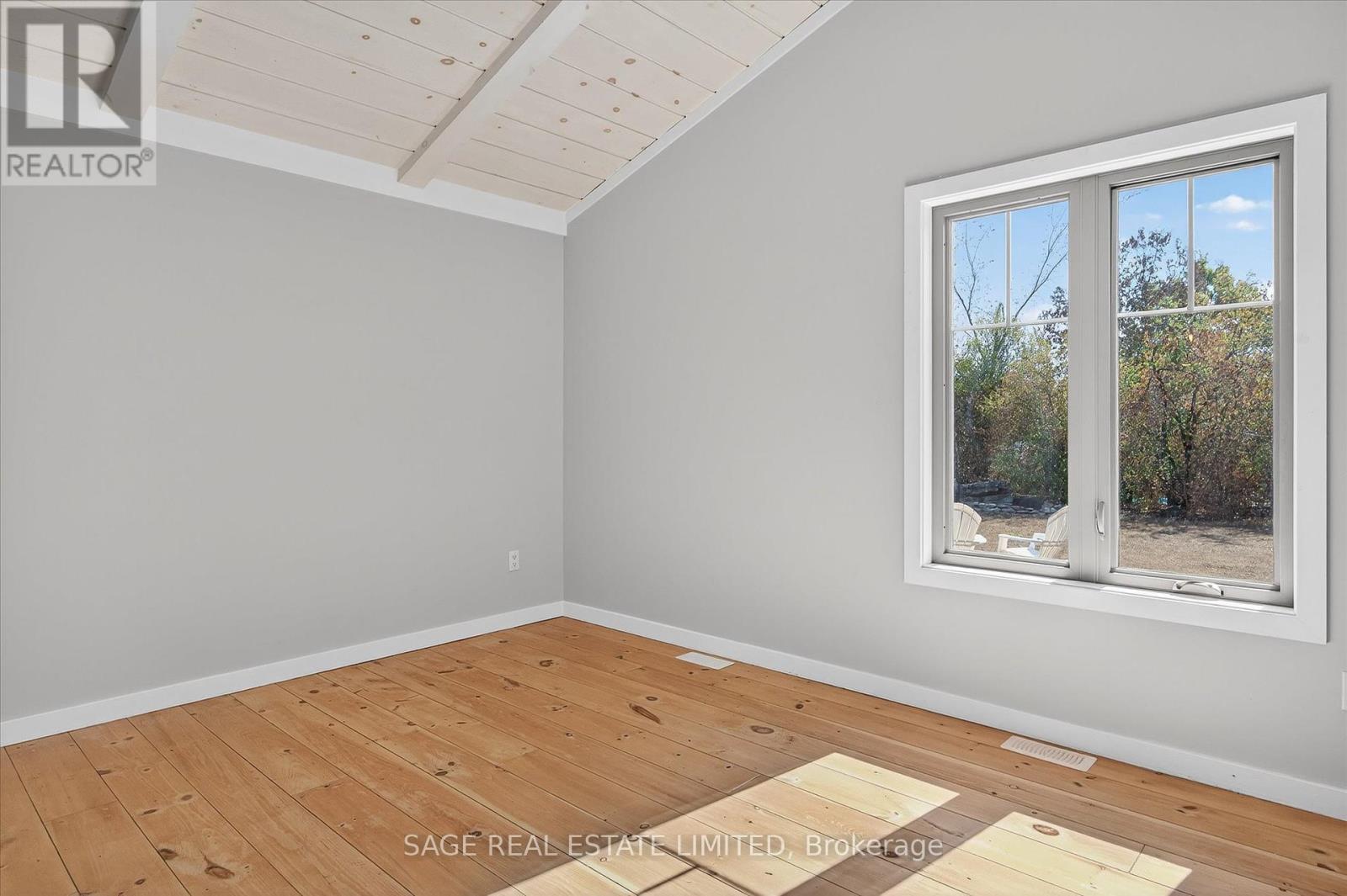 Photo 20 of 69 Helen Street, Kawartha Lakes ON