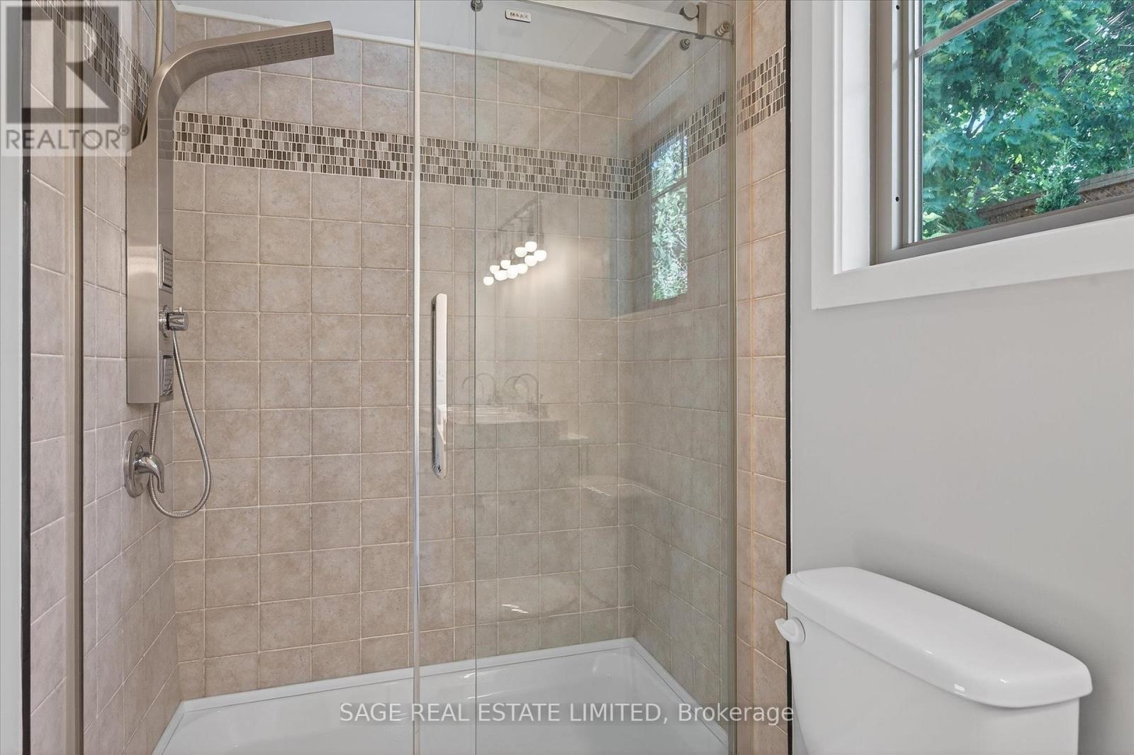 Photo 23 of 69 Helen Street, Kawartha Lakes ON