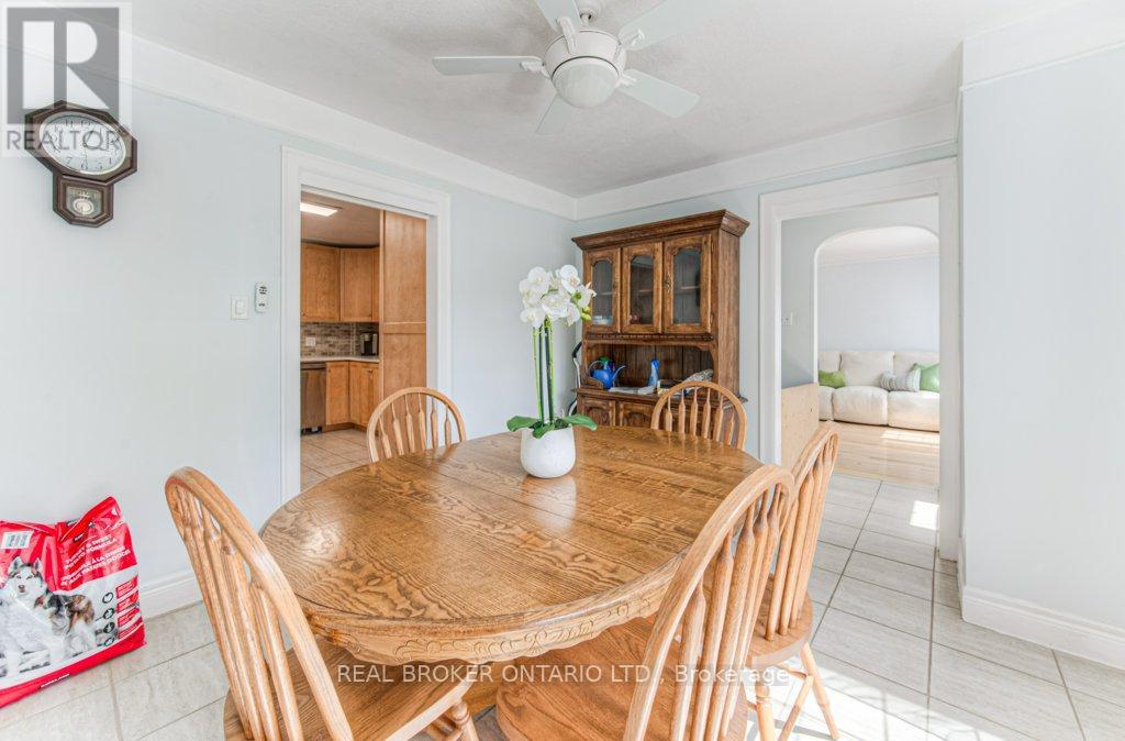 Photo 5 of 76 Brentwood Avenue, Kitchener ON