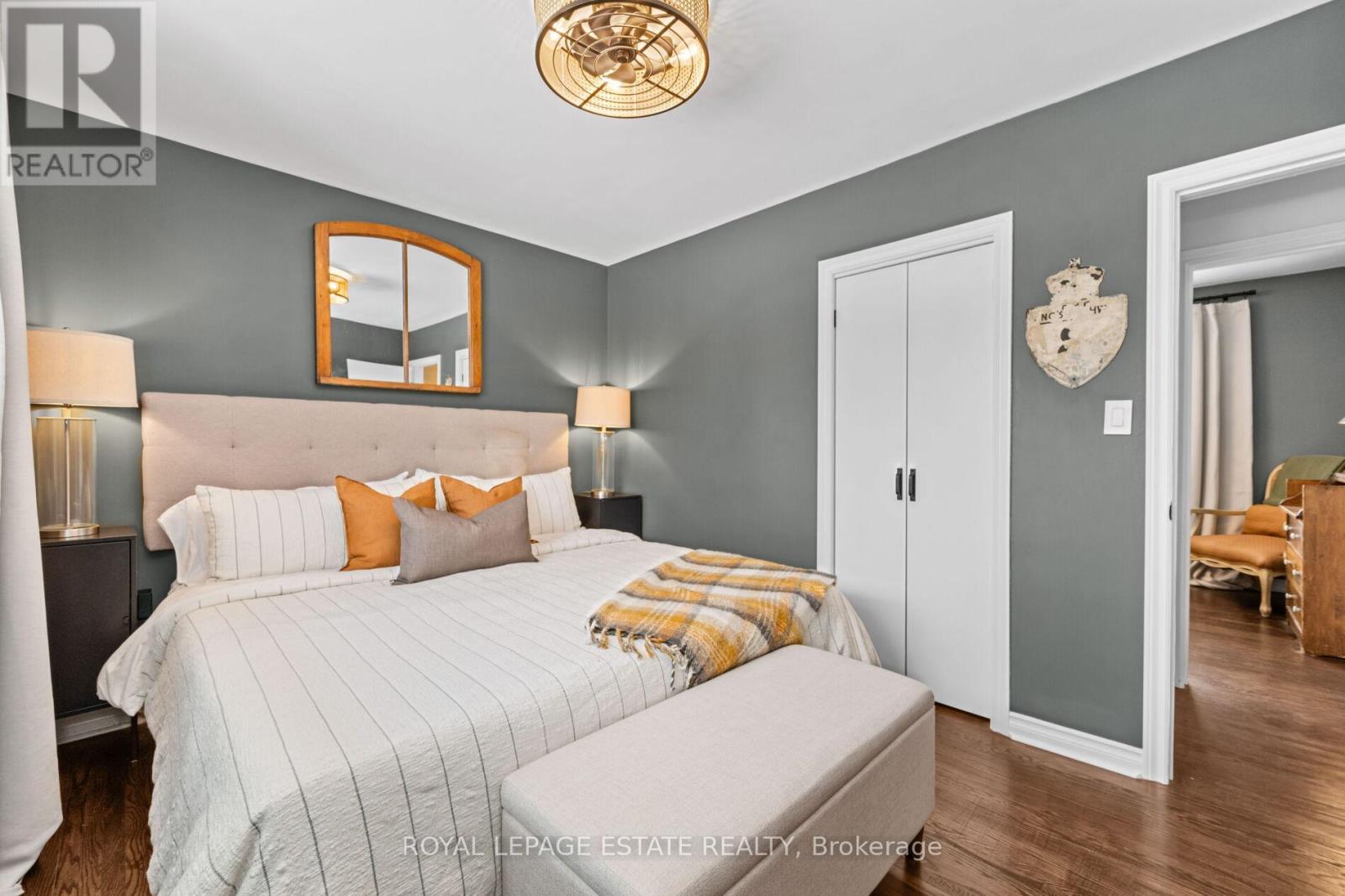 Photo 14 of 111 Leitch Drive, Grimsby ON