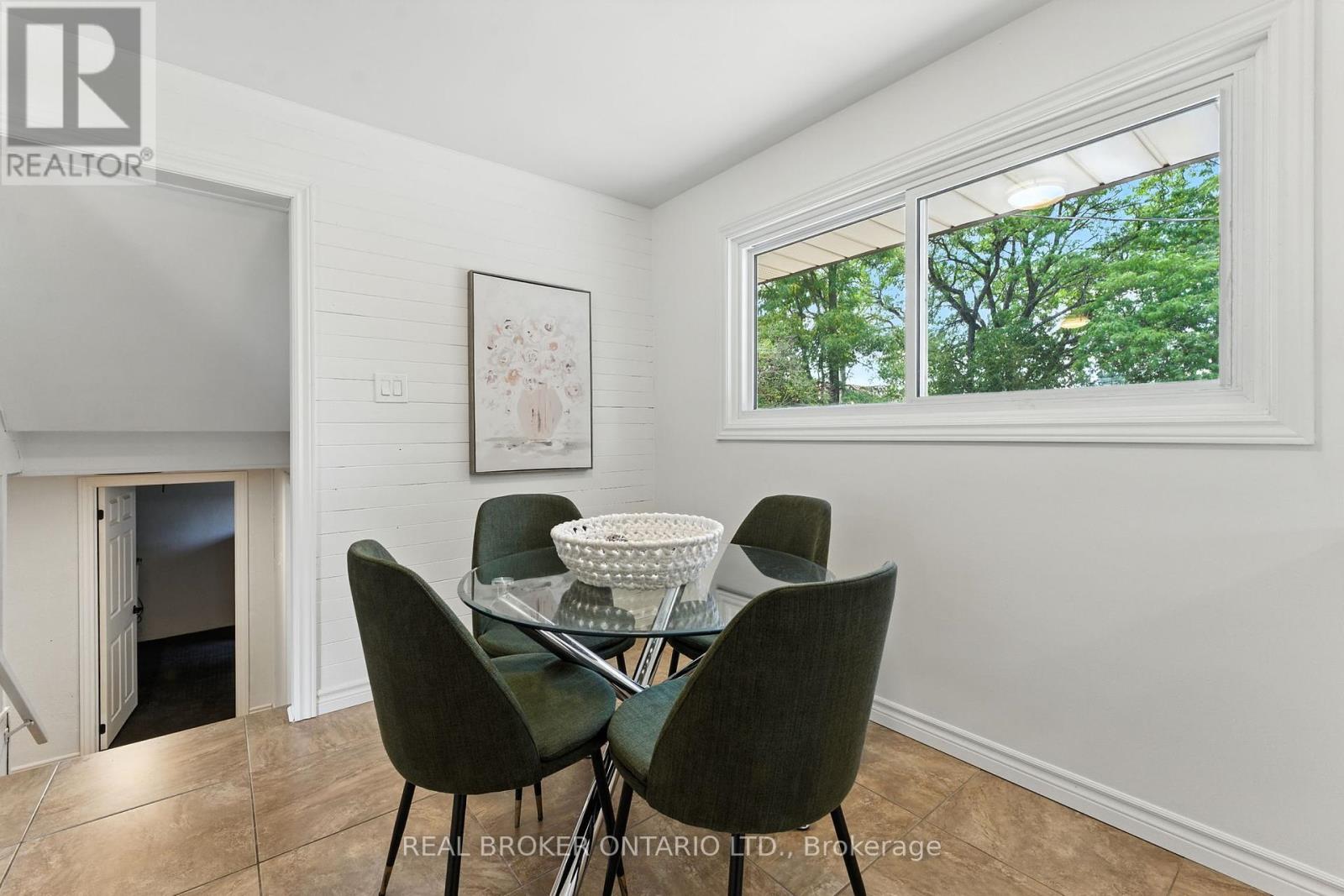Photo 12 of 54 Gail Street, Cambridge ON
