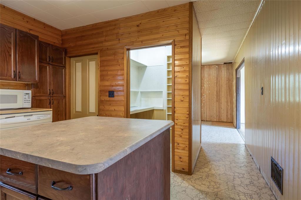 Photo 19 of 7098 64 E Road, Piney Rm MB