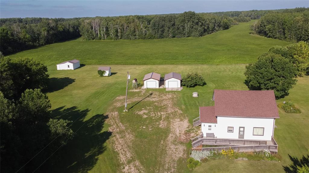 Photo 3 of 7098 64 E Road, Piney Rm MB