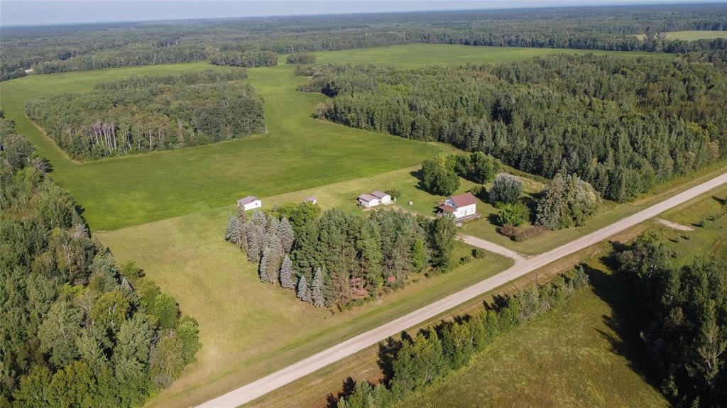 Photo 35 of 7098 64 E Road, Piney Rm MB