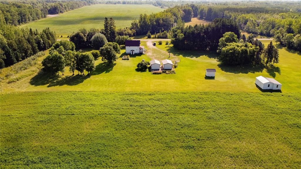 Photo 34 of 7098 64 E Road, Piney Rm MB