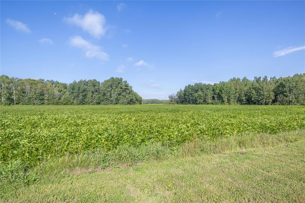 Photo 4 of 7098 64 E Road, Piney Rm MB