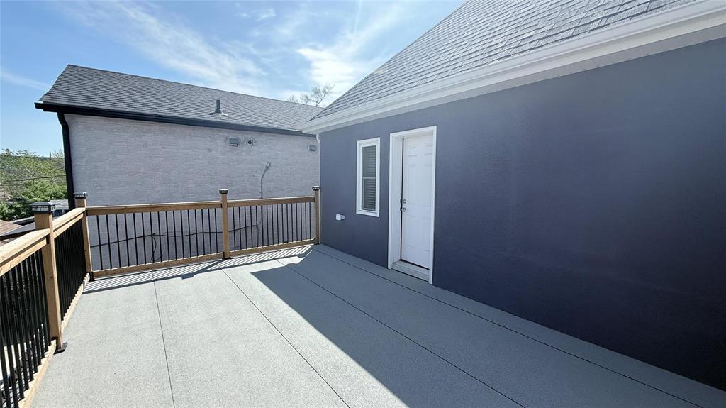 Photo 37 of 587 Langside Street, Winnipeg MB