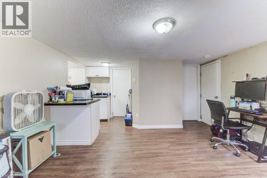 Photo 9 of 56 Lilac Street Unit 1 B, Kitchener ON