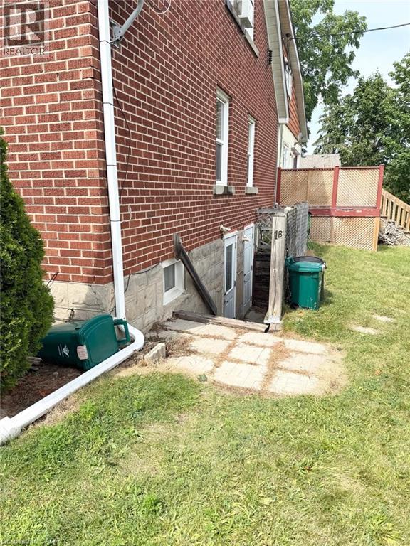 Photo 3 of 56 Lilac Street Unit 1 B, Kitchener ON