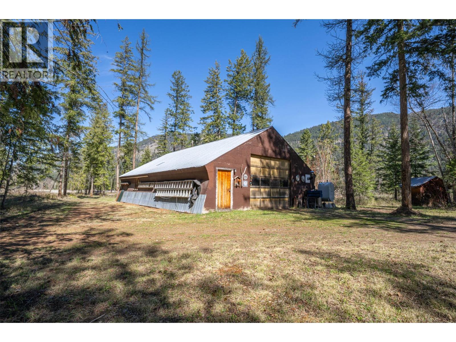 1474 6 Highway, Cherryville