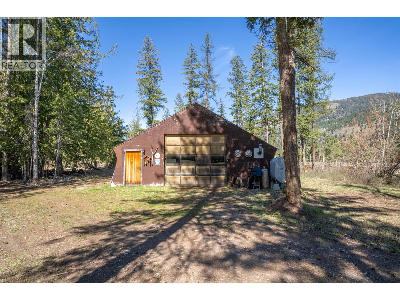 1474 6 Highway, Cherryville