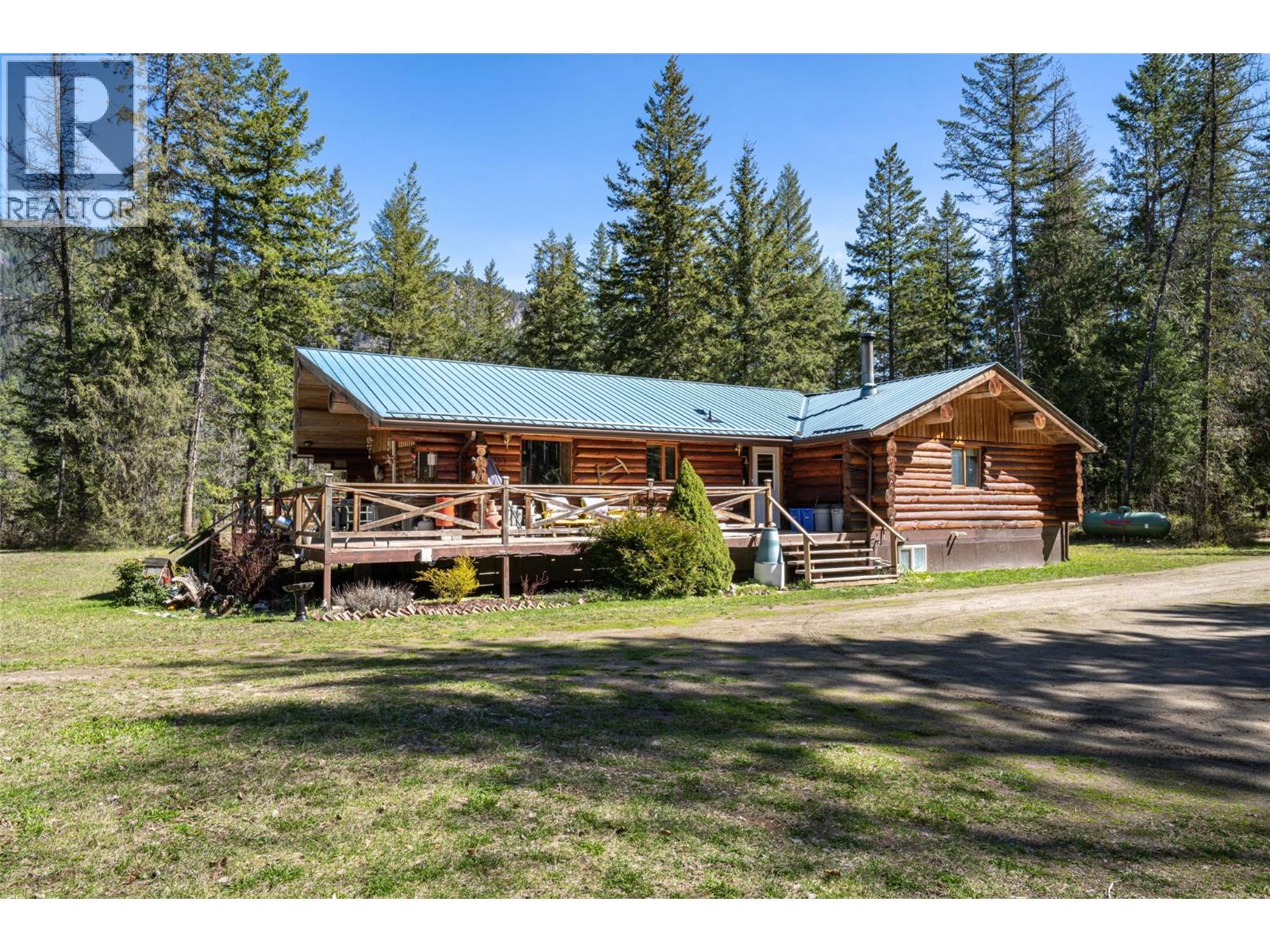 1474 6 Highway, Cherryville