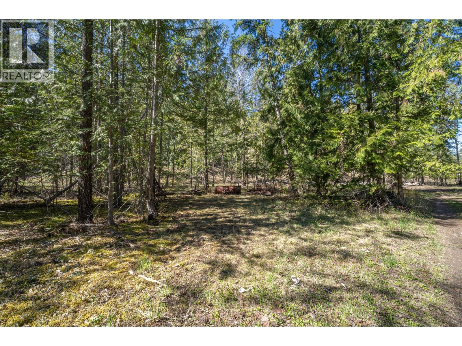 1474 6 Highway, Cherryville